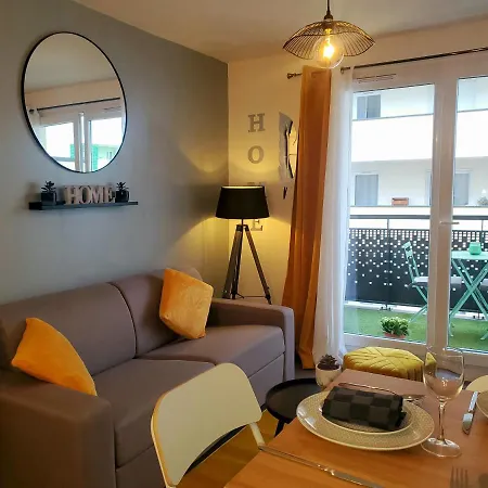The Sunshine- Cosy Proche Paris-disney Avec Parking Prive Dans 아파트 모